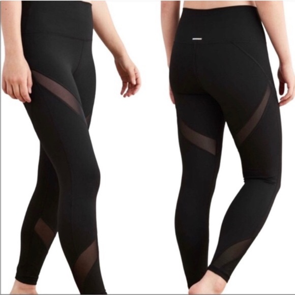 Aerie black leggings with mesh inserts - Picture 1 of 8